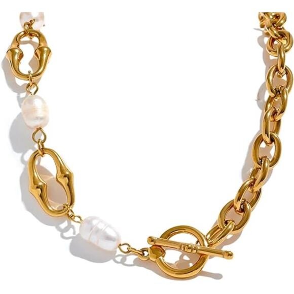 Asymmetrical Toggle Pearl Necklace | Paperclip & Chunky Chain | Modern - Picture 4 of 4